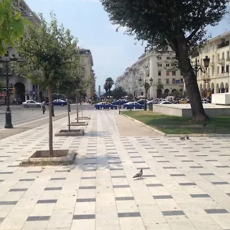 Central City ,thessaloniki,elegant,spacious Studio Apartment Thessaloniki