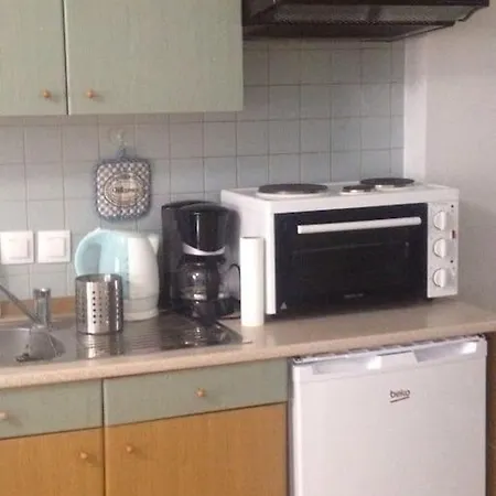 Central City ,thessaloniki,elegant,spacious Studio * Thessaloniki